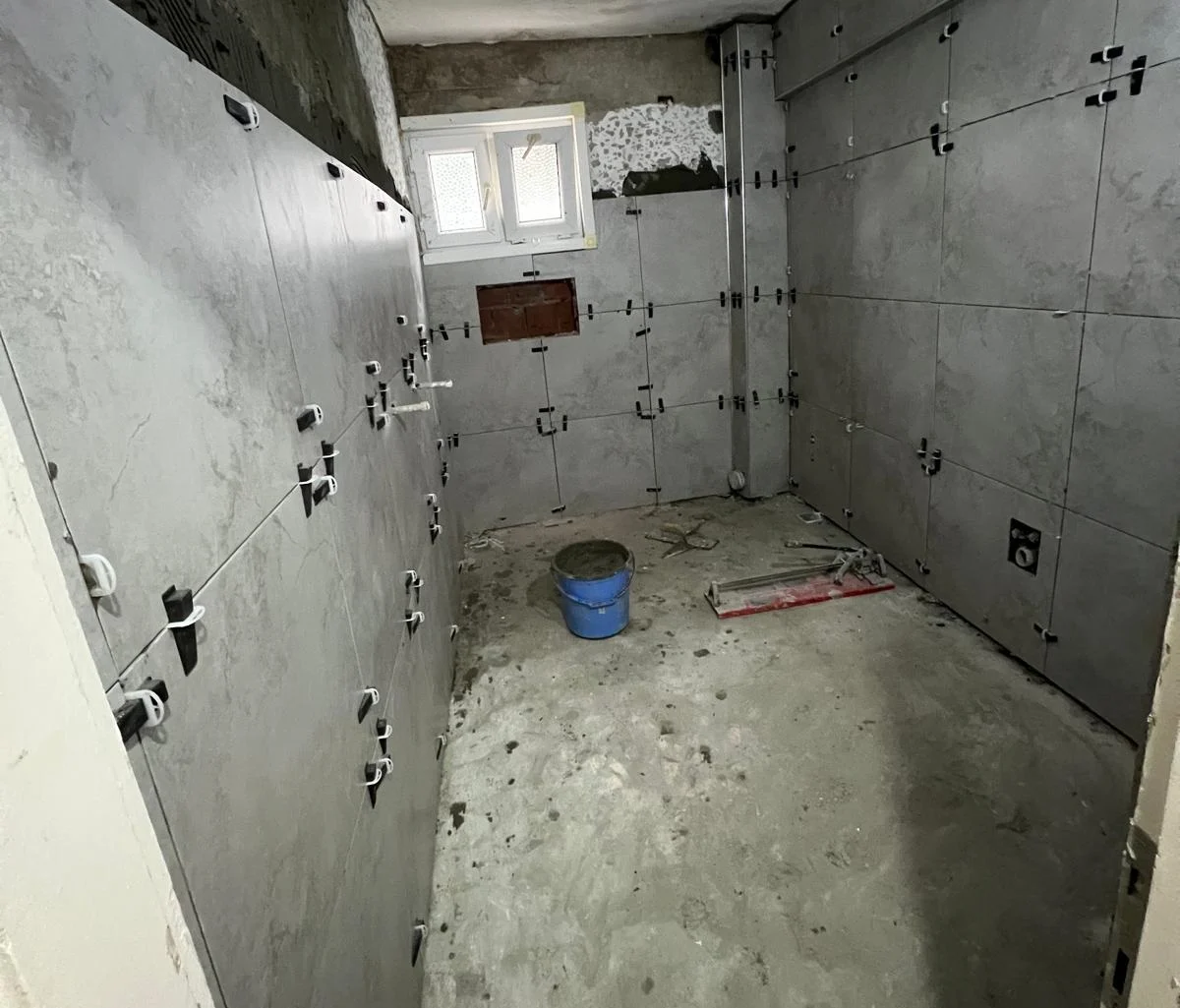 Esenyurt Banyo Seramik Döşeme